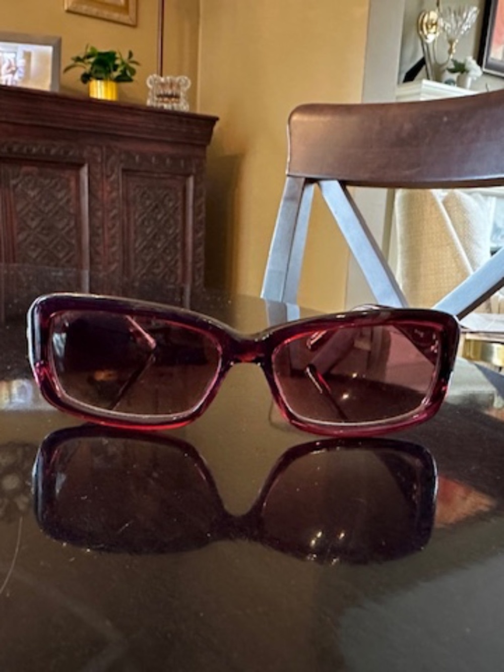 Hugo Boss Purple Lens and Frames Women's Sunglasses. NWOT Medium Size